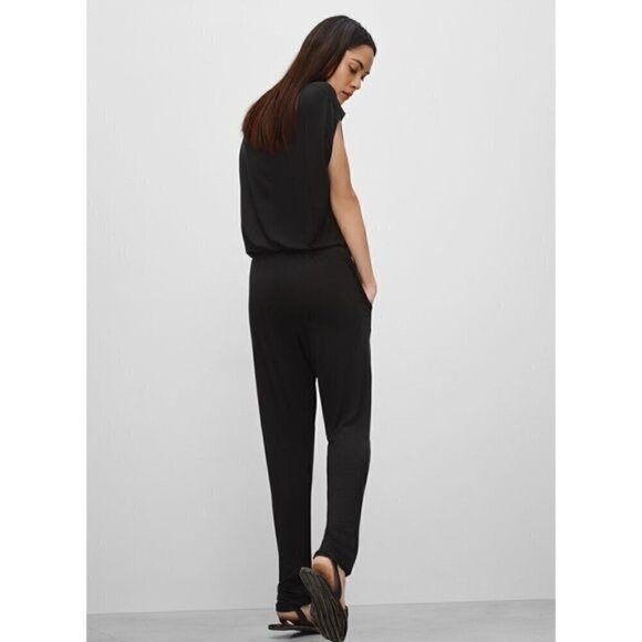 Aritzia Babaton Donnie Jumpsuit Size Medium Black Drawstring Pockets Sleeveless - Picture 12 of 12